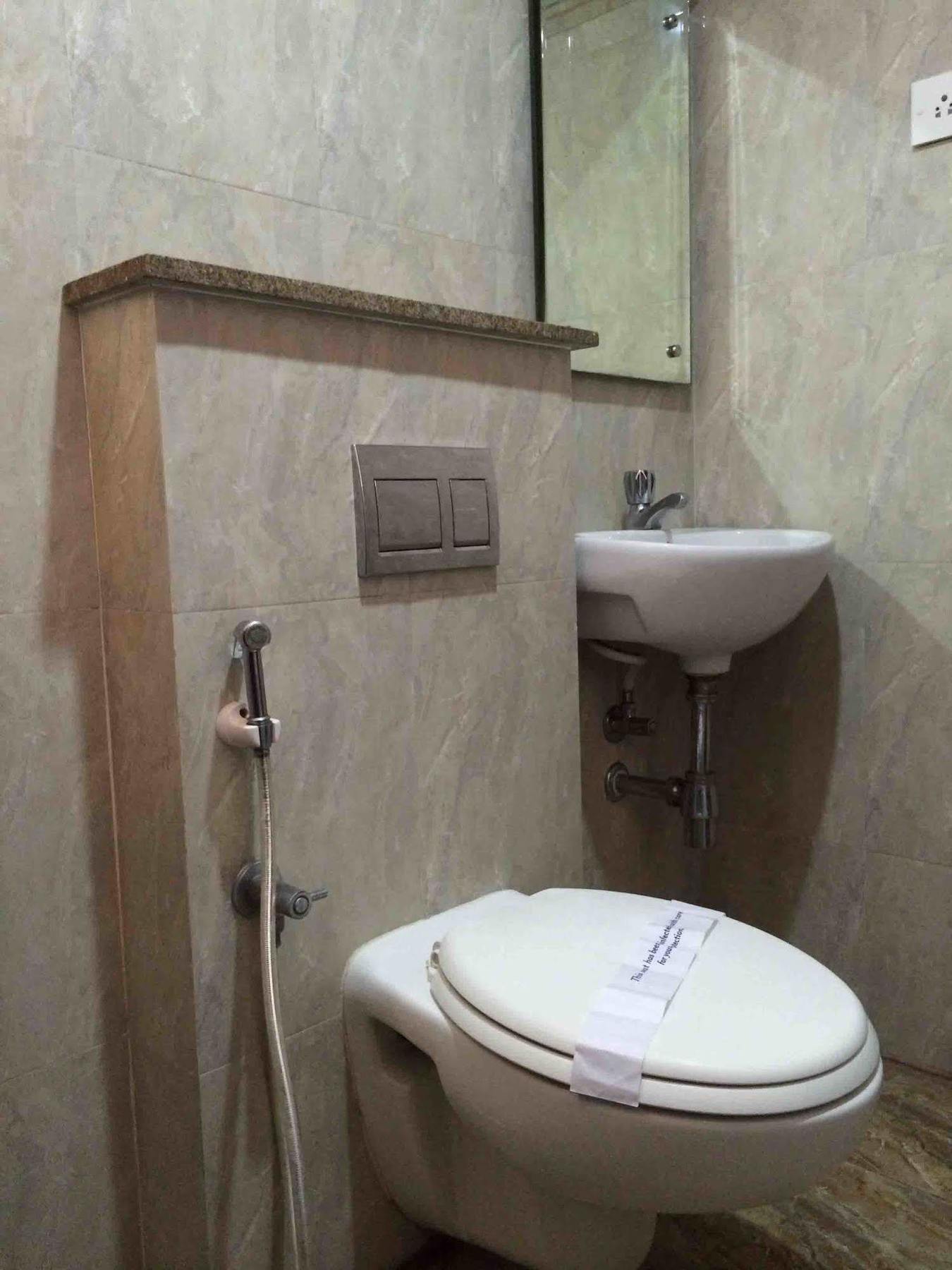 Rd Towers Hotel Ченай Екстериор снимка