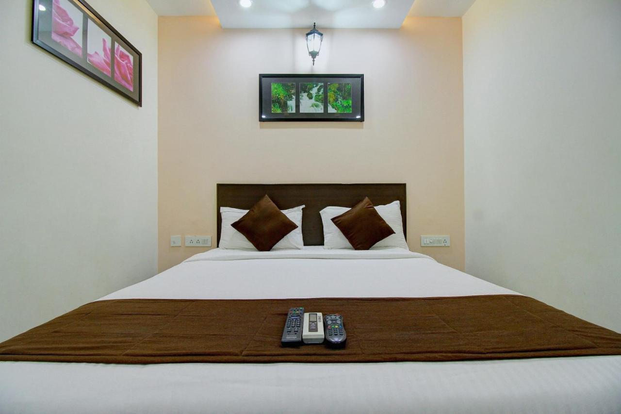 Rd Towers Hotel Ченай Екстериор снимка
