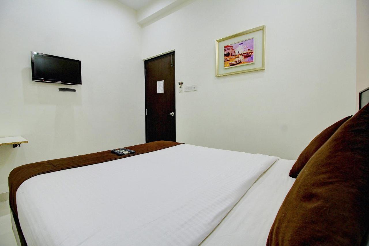 Rd Towers Hotel Ченай Екстериор снимка